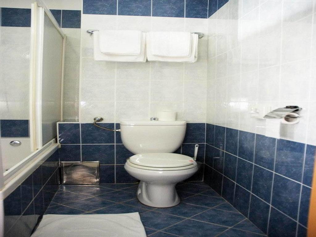 Hotel Cubic Laktaši Habitación foto